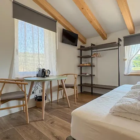 Pietra Sorgente Farm stay